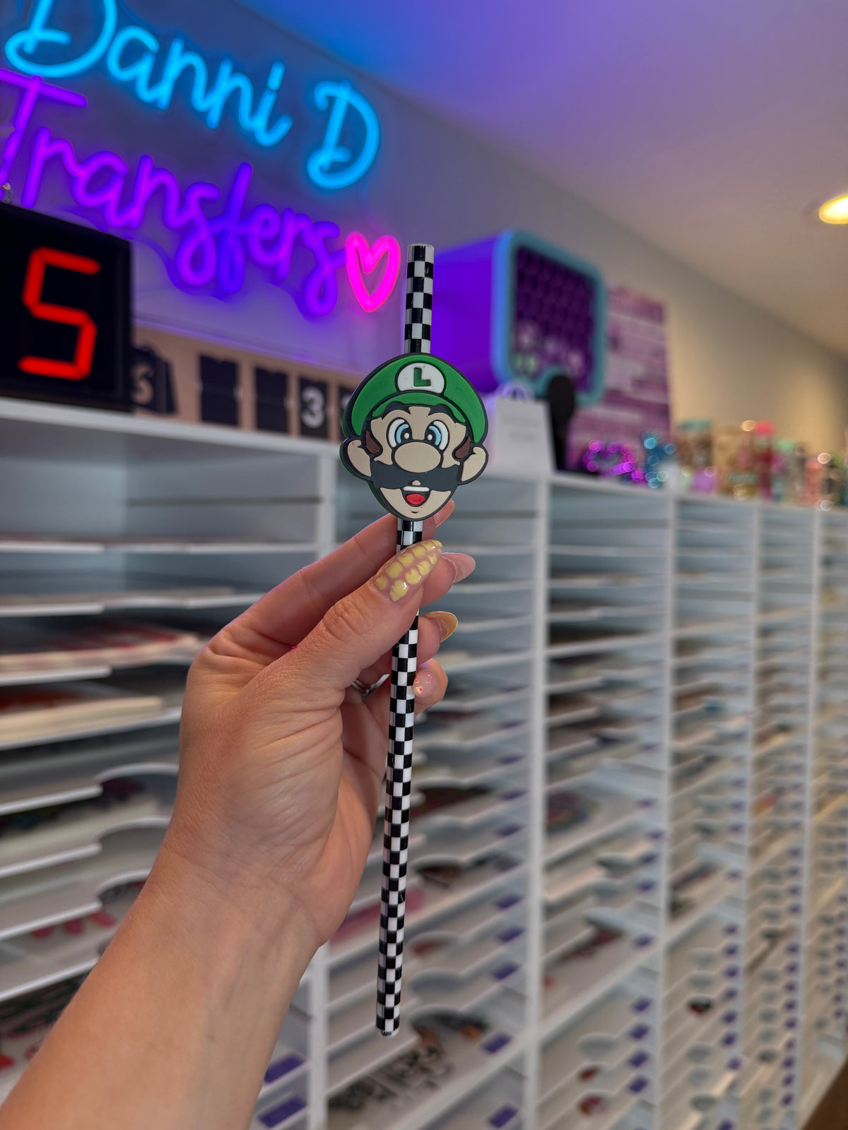 Luigi 8mm Straw Topper (Standard Straw Size) Straw Not Included